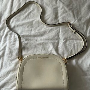 Marc Jacobs White Playback Crossbody Bag with Strap.